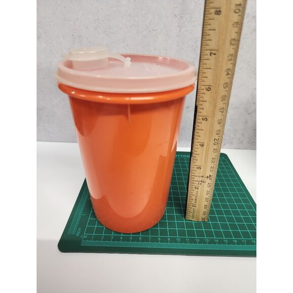 Vintage Tupperware Orange Tumbler With Lid - 321-11 - 16 Oz - Retro Chic For You - Picture 2 of 6